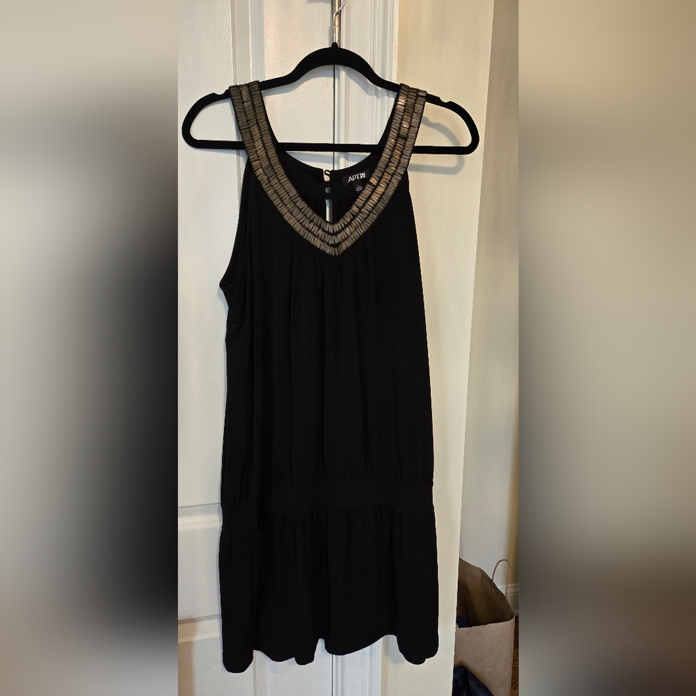 Black Sleeveless Dress